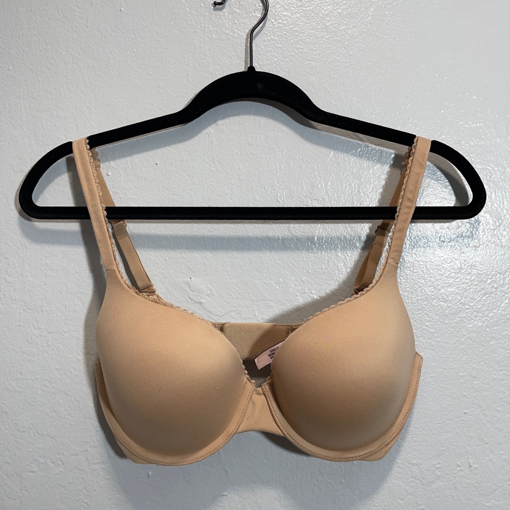 Victoria’s Secret Bra - 32DD/32E